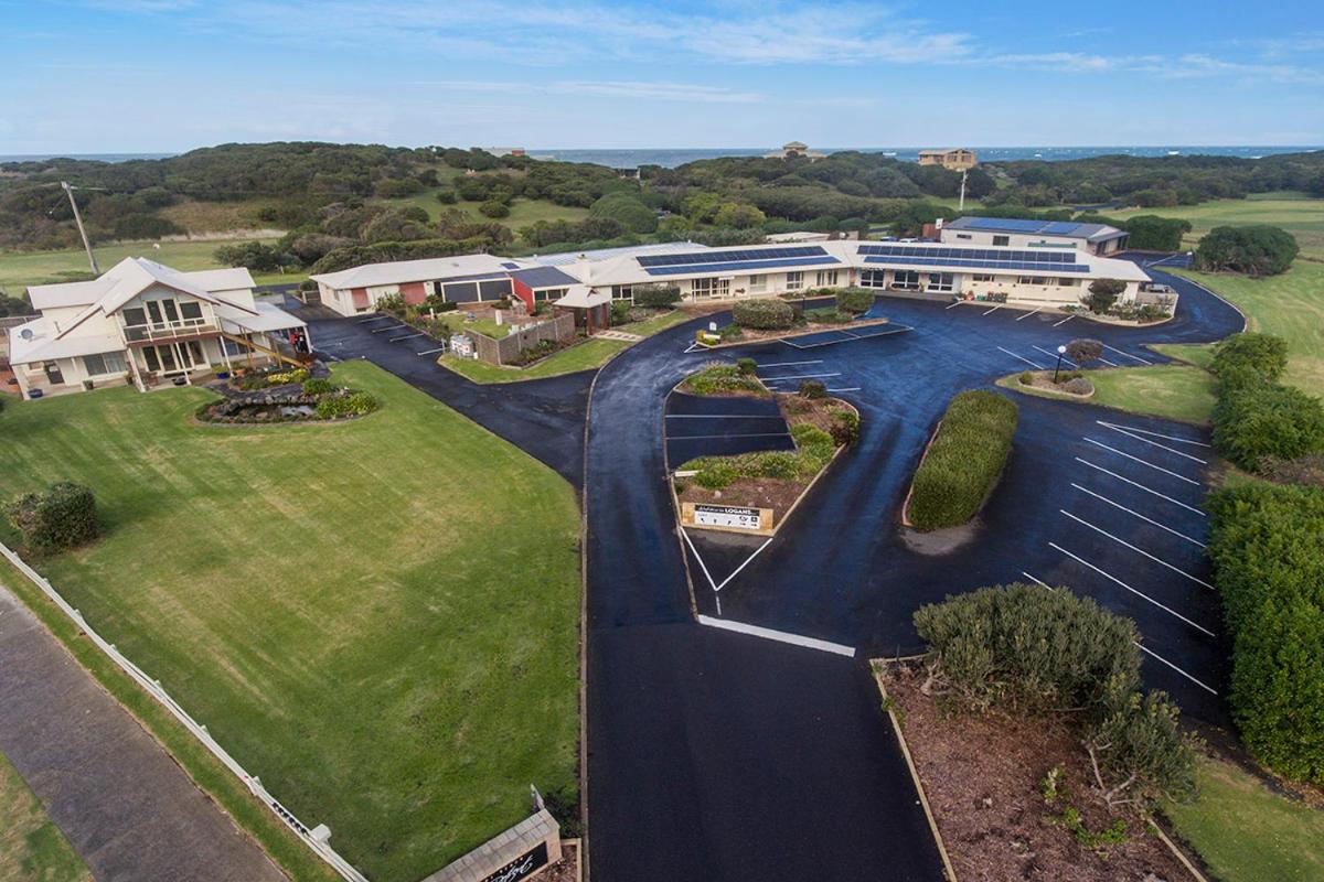 Logans Beach Apartments - The Loft Warrnambool Exterior photo