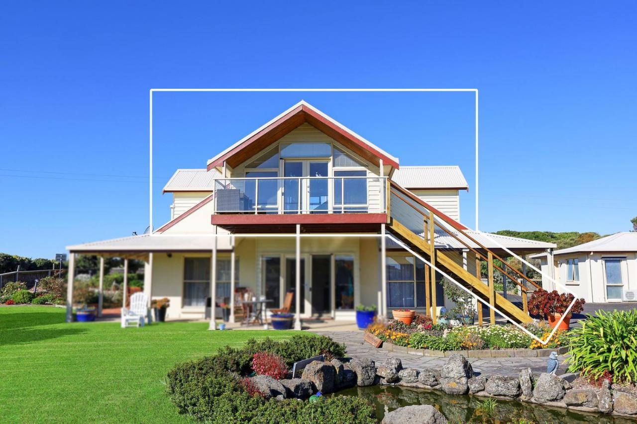 Logans Beach Apartments - The Loft Warrnambool Exterior photo